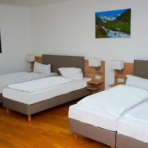 Vierbettzimmer